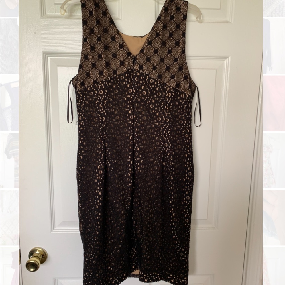 Dress - Picture 2 of 4
